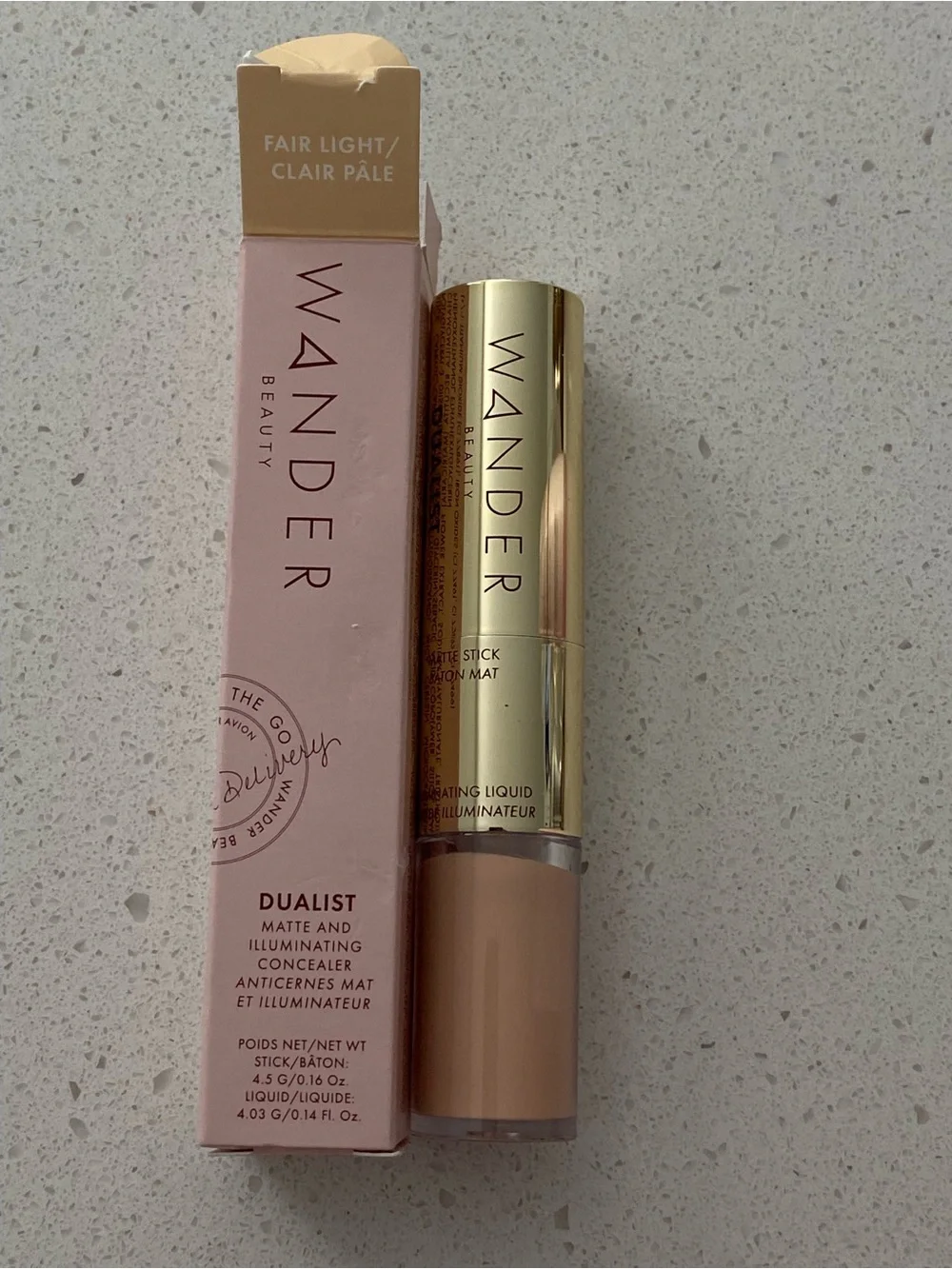Wander Beauty Dualist Concealer - Light Beige & Gold Packaging